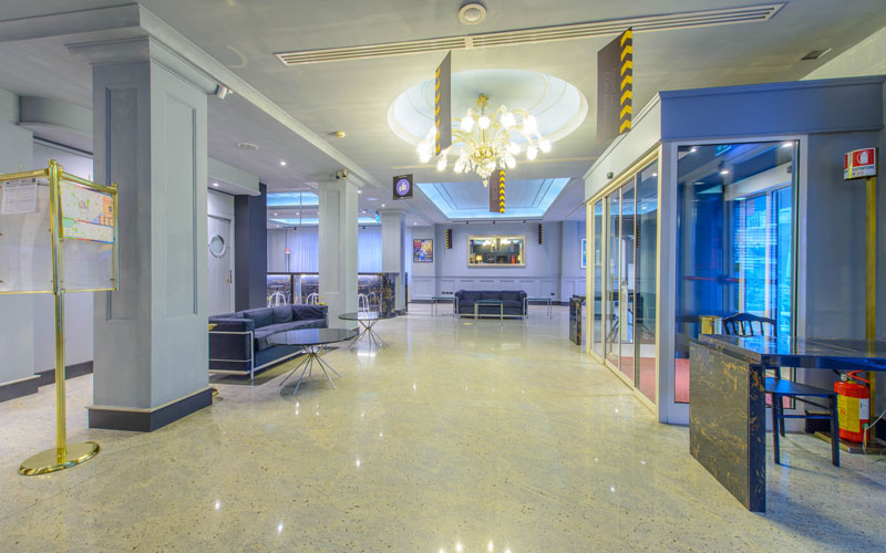 ADMIRAL ART HOTEL
